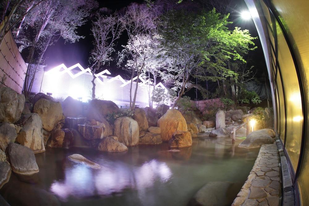 Royal Hotel Yatsugatake -From Apr2024 Grand Mercure Yatsugatake Resort & Spa Hokuto  Exterior foto